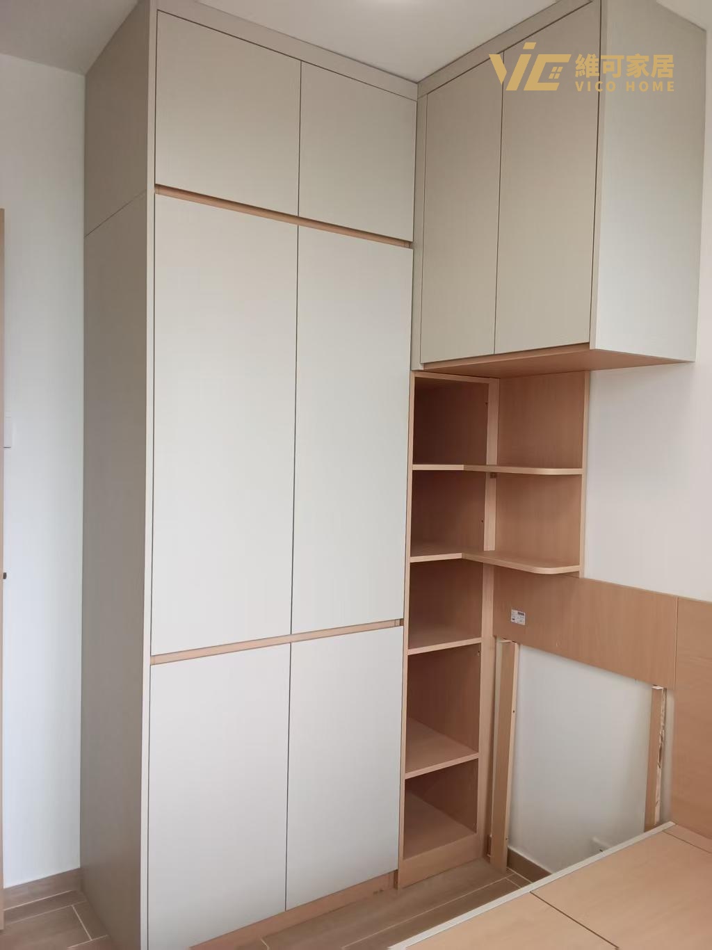 Light Wood Custom Furniture Hong Kong - L-Shaped Wardrobe with Shelving