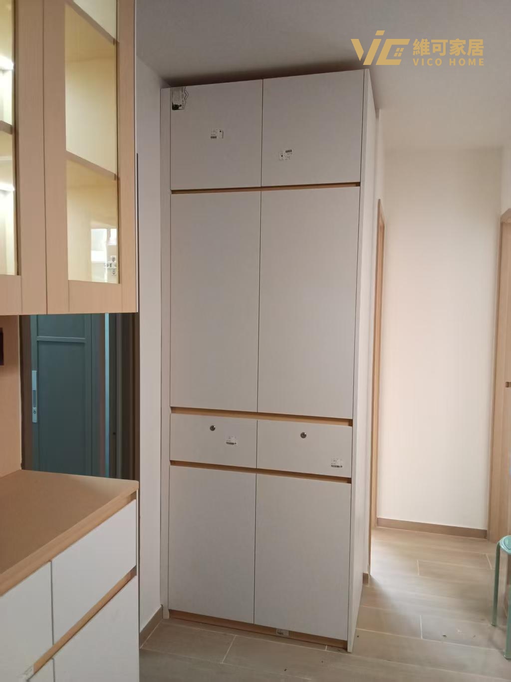 Small Flat Built in Storage HK - Multi-Drawer Cabinetry